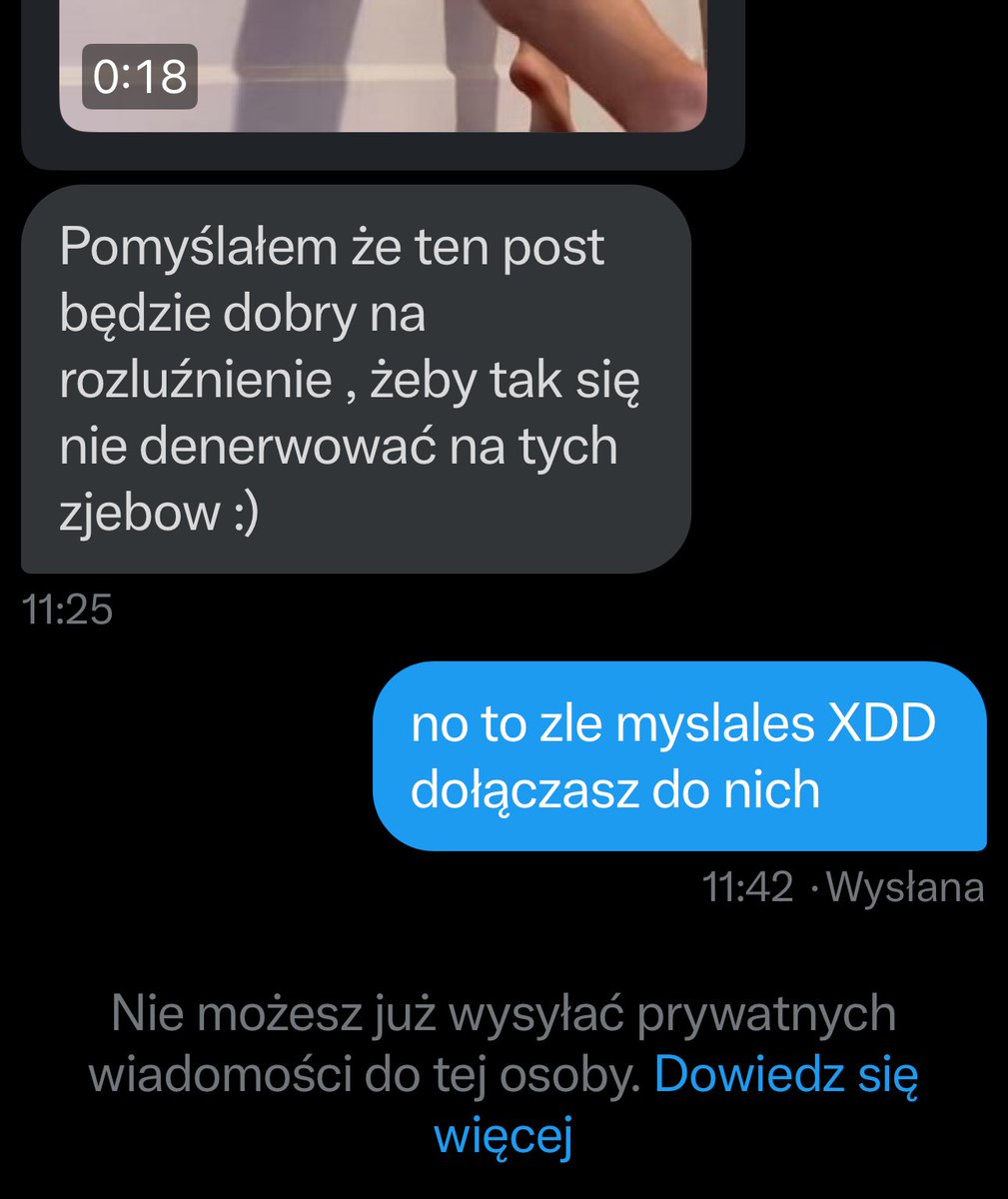 SexyAmelkaa's tweet photo. Jeśli myślicie, że wysyłaniem mi jakiegoś słabego porno mi się przypodobacie to jesteście w błędzie;) 
Nie chcę mi się z wami gadać bez blików🖕
Podanie kodu to jedyny sposób abyście zasłużyli na moją atencję. 

Pluje na was😘 https://t.co/rz8xiFbPWi