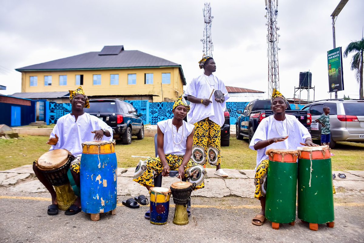 Eagle Schnapps tweet media