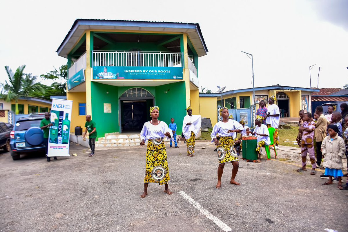 Eagle Schnapps tweet media