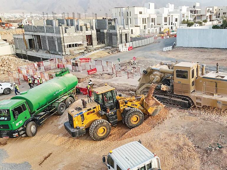 muscat_daily's tweet photo. Nama Water Services is advancing major #infrastructure projects in #Oman! In Muscat’s #Bausher area alone, RO123mn is being invested in #sewage and portable water networks to improve services for thousands. 
Know more: https://t.co/4fL3xDrzfM #Omannews #WaterServices #muscatdaily https://t.co/Pt9XFPTGAv