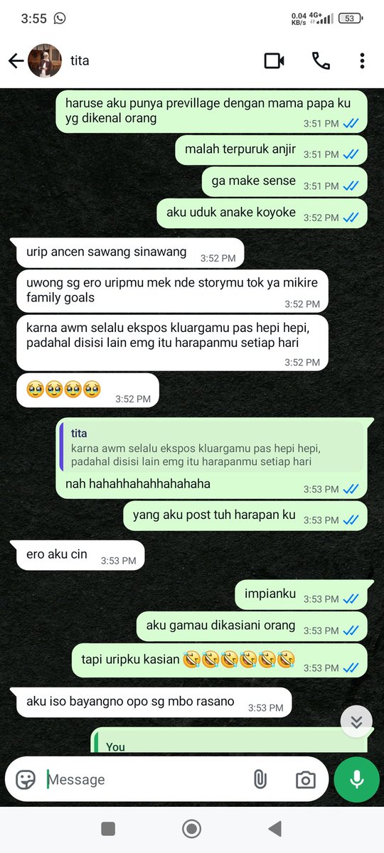 misicinn's tweet photo. Biasanya aku harus ketawain bilang makasih or bahkan jelasin "keluargamu cemara banget sih" hehe, and nowww finally aku ga perlu jelasin justru aku nangis bacanya. Aku emang gasuka dikasihani, but ternyata aku emang kasian hehe. Semoga emang semua manifestasi itu didengar Tuhan https://t.co/ezGP3ke5RB