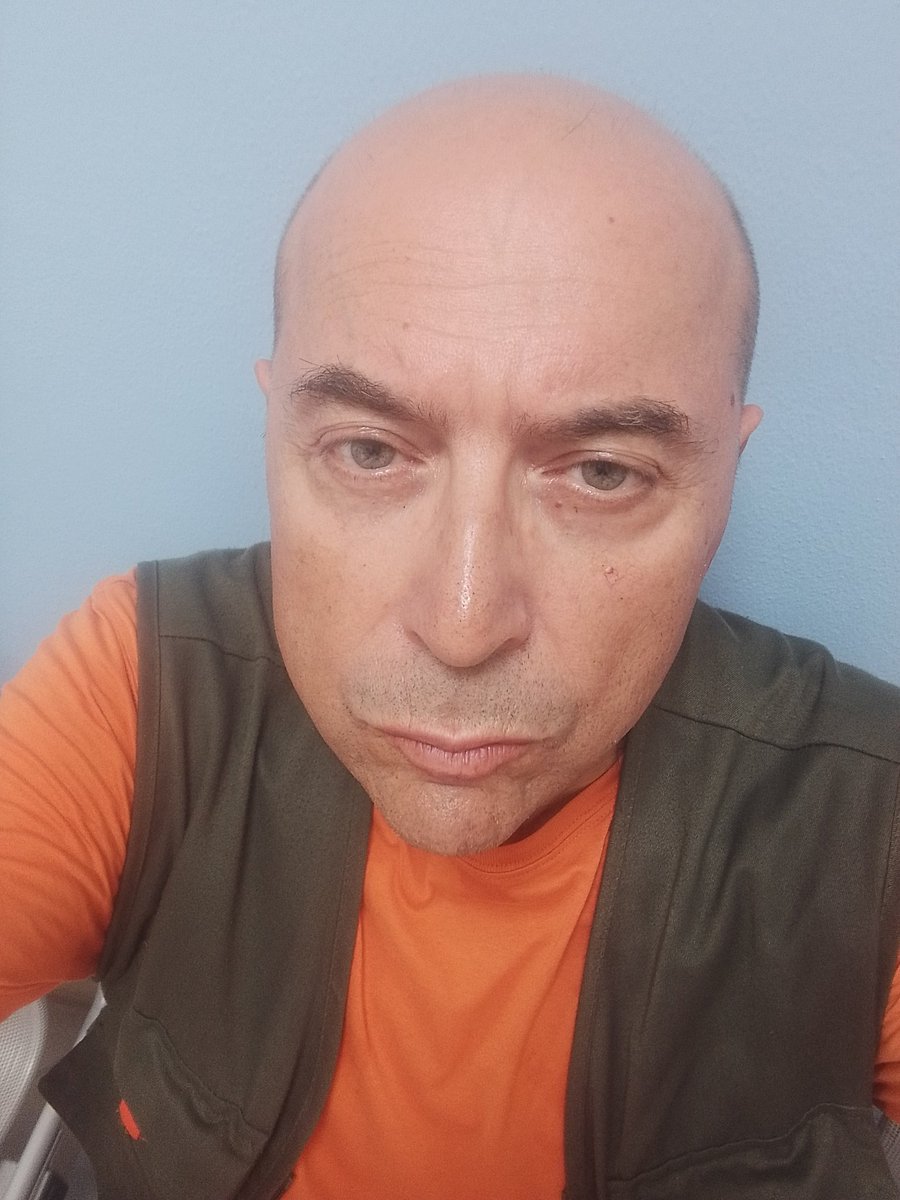 Che bell'uomo 🤣😅😂