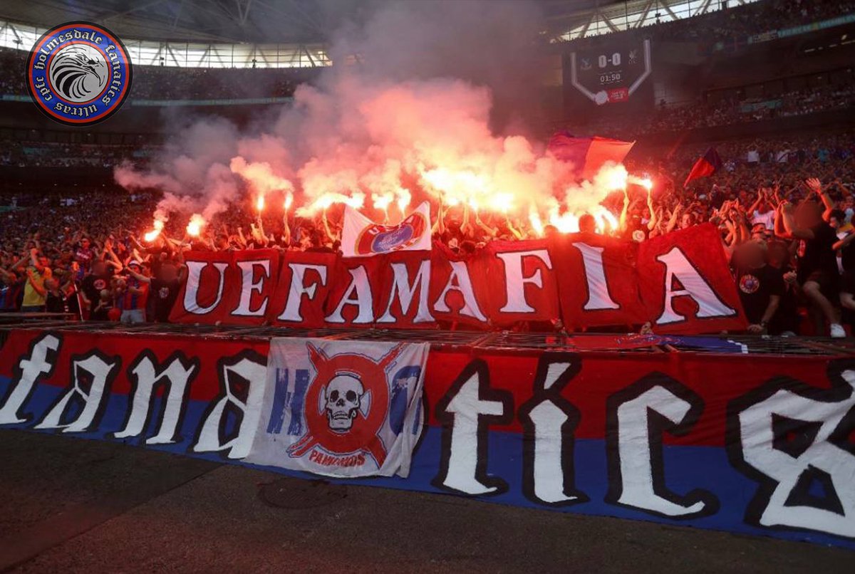 ultrascpfc's tweet photo. Displays banned? Fan culture suppressed? 

They still can’t stop the Palace. 

Community Shield Winners ‘25. https://t.co/hvxDpGvX3D