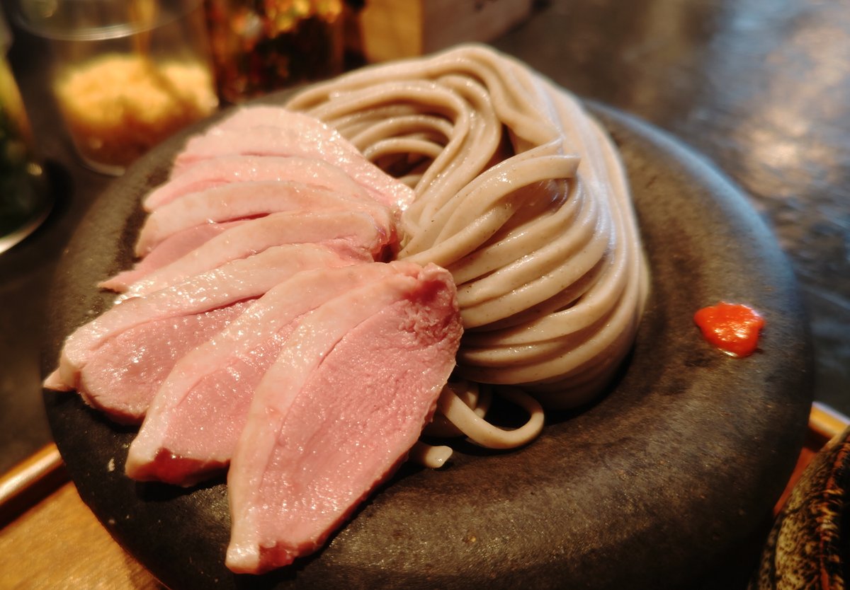 DSugi3's tweet photo. 塩鴨のつけSOBA & 卵天ぷら飯
鴨好きとしてはやはり、肉増しで😋
...今回の卵崩しは、あったかい目で見てやってください😓 #BASO #表参道 https://t.co/q8jRCI4cdH