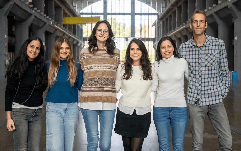 🚀 Desde una idea en casa al crecimiento real: así evolucionaron <a href="/RecomiendApp/">Recomiend.app</a> y <a href="/wowplay_exp/">WoWplay</a>, dos startups del #EcosistemaMI que ya estan transformando su sector.

Conoce estas historias y muchas otras más en nuestros “Casos de Éxito” 👉🏻 madridinnovation.es/testimoniales/