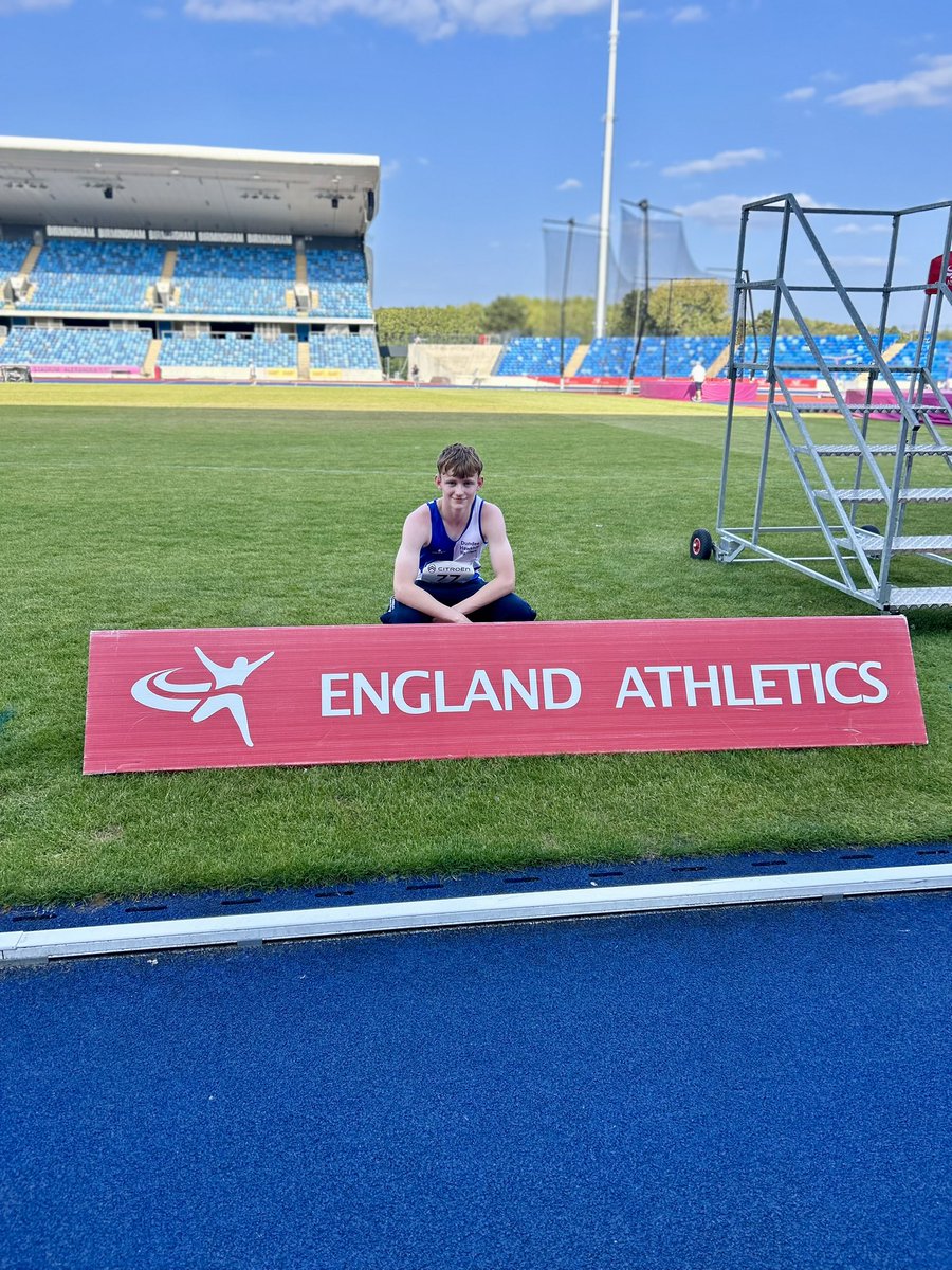 dodds2004's tweet photo. First time competing at @EnglandAthletic U17 Champs representing @dundeehawks - made it to finals of 100m &amp; 200m. No medals this time but a new PB of 10.94s in the 100m. Fantastic achievement to reach finals and a PB. 

Proud mum moment 🤩 

@scotathletics 
@HSofDundee https://t.co/wyqvnVF3tJ