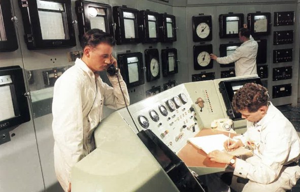 HLHArchives's tweet photo. Don't forget the launch of new book 'The Atomics', this Thursday at Nucleus! The book concentrates on the social history of Dounreay, featuring the memories of both workers and the local community. From 1-3pm. @NRSdounreay #caithnessarchive #HLHMoreThanLeisure #TheAtomics https://t.co/HmoN6QYdoL