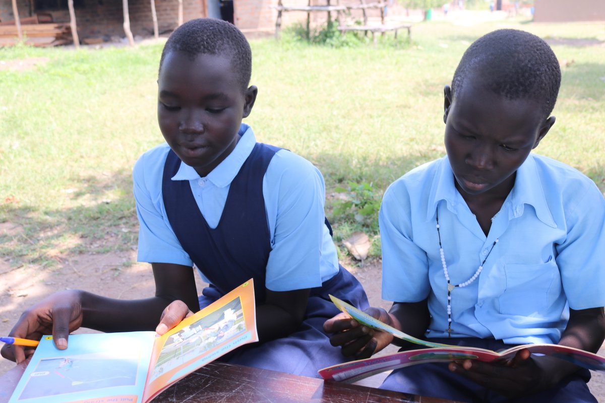 WindleUganda's tweet image. 📖 A single book can open a thousand doors. With support from @Book_Aid, we’re putting more books in learners’ hands — fueling curiosity, building skills, and shaping brighter futures. #ReadingForAll #EducationForAll