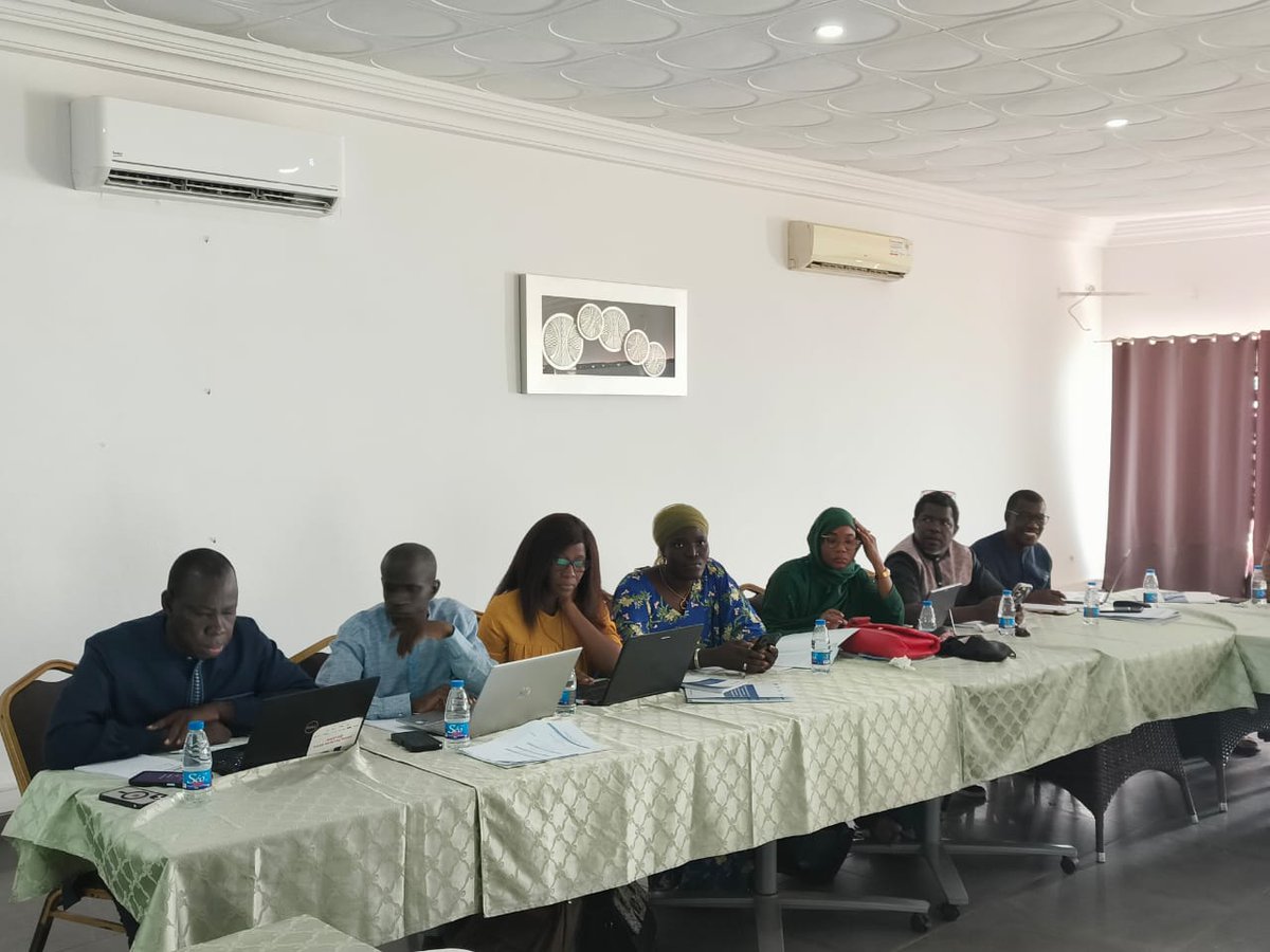 OIMSenegal's tweet photo. ATELIER DE RENFORCEMENT DES CAPACITÉS
📅 07-08 août 2025 | Kaolack
L’OIM a formé les membres du CILMI 🇸🇳 sur la gouvernance et la collecte de données migratoires : maîtrise de Kobo, analyse & protection des données ✅ + remise de tablettes 📱
#Migration #Données #CILMI #OIM https://t.co/EPtTMKypDj