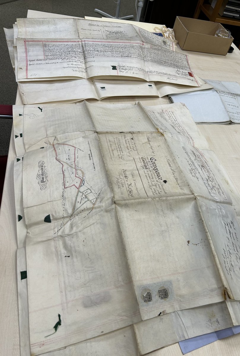 JesuitArchives's tweet image. Today in the archive:  #repackaging 19th century deeds
#ArchiveProcess #Deeds #Parchment #Jesuit