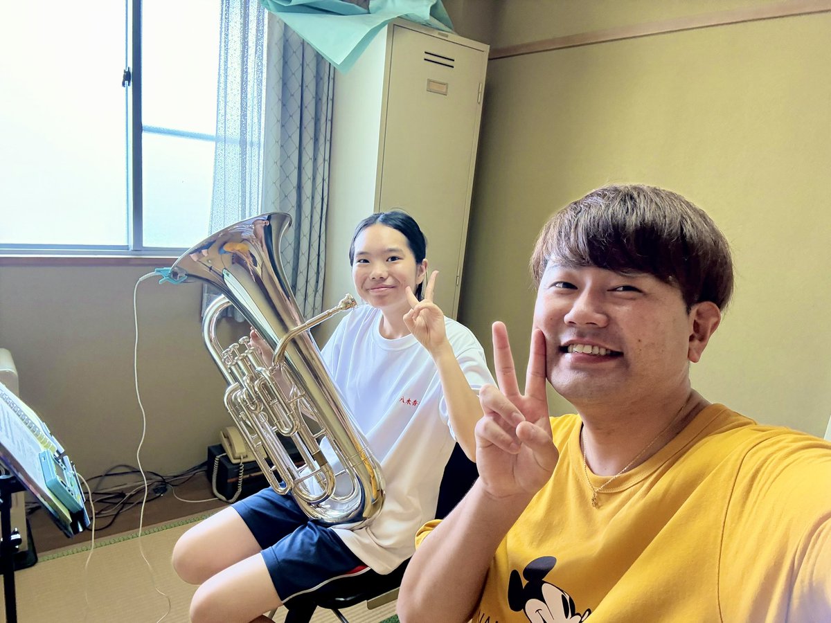 voice_sousuke's tweet image. 今日は #笛吹高校吹奏楽部 の指導へ☺️
たくさんの講師や先輩が来てくれました‼️🥹🙏
感謝が溢れます‼️🥹🙏
本当にありがとうございます‼️
笛吹高校吹奏楽部は本当に恵まれている‼️
甘えてばかりではいけない‼️
もっと頑張る‼️☺️

#BigSmile
#吹奏楽タレント #やまなし大使
#熱くなれの人