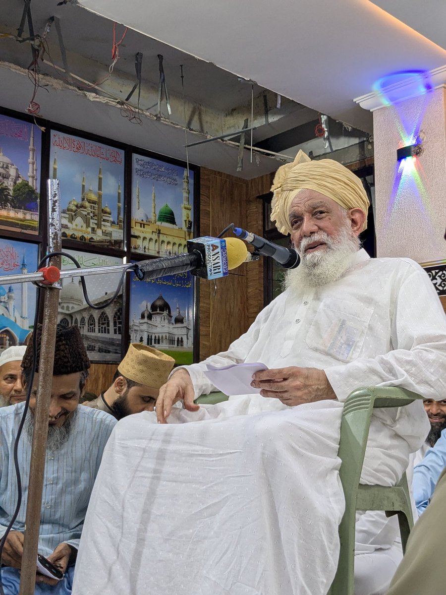 mannani_miyan's tweet photo. Last Night, Urs E Qaid E Ahle Sunnat, Jamia Hazrat Nizamuddin Auliya, Zakir Nagar Delhi. #moulanamannanrazakhan #mannanimiyan #tajemillat #mannanimiyanofficial https://t.co/OHUUETGbU9