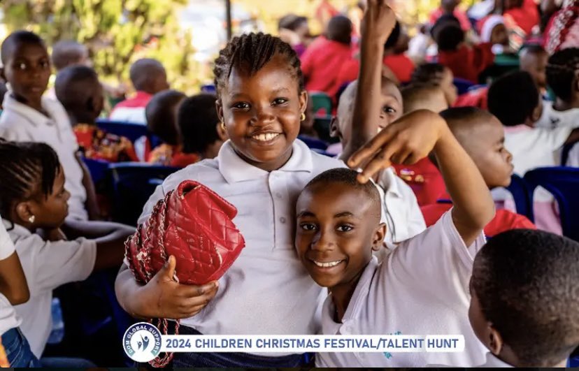 dgs_foundation's tweet photo. A new week, a fresh chance to learn, grow, and have fun!
Every smile reminds us why we believe in Education, Hope, and Opportunity for Every Child. 💛✨
Let’s make this week even more amazing! 🙌🏾

#DOMGlobalSupport #SummerLessons2025 #MondayMotivation #EveryChildMatters https://t.co/MNuX9KaRm7