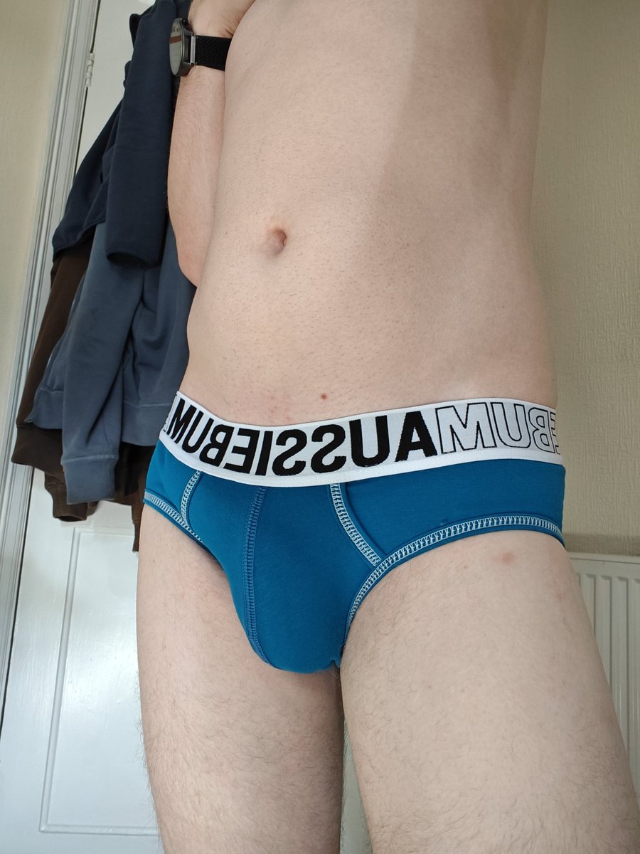 oh hi twitter's back huh