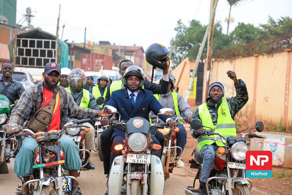 Francis Mawejje, a boda boda rider in Kampala, is en route to the Electoral Commission of Uganda to pick up his nomination forms to run for President in the 2026 elections.

#NBSUpdates
