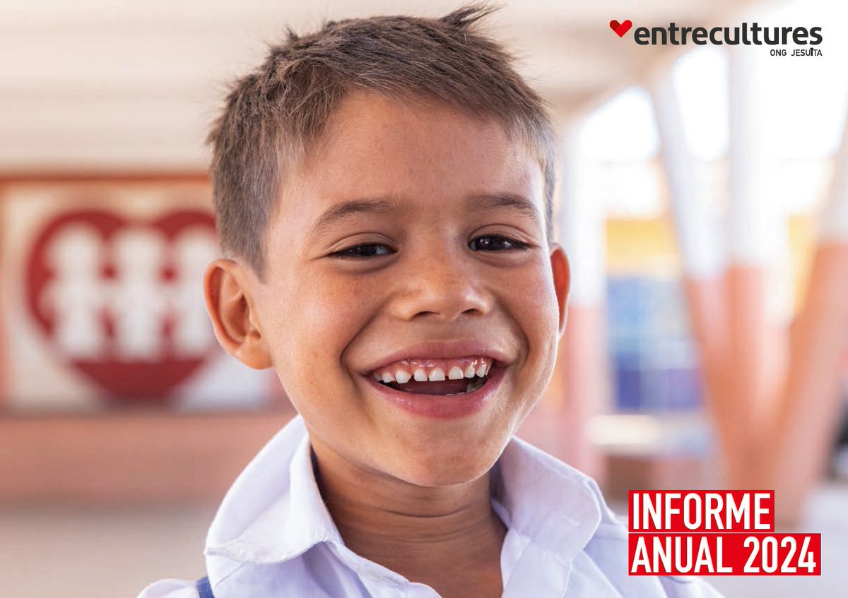 Entreculturesca's tweet photo. ✊🏽 L’educació no és una resposta.
És la resposta.

Aquest 2024 hem format 6.254 docents i hem reforçat 1.143 centres educatius.
No és assistència. És justícia.

Consulta tota la info a https://t.co/UrVTUH6TO3 https://t.co/Jxc8G06opl