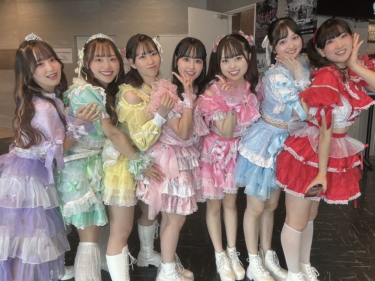 _pinkmel0's tweet photo. #JCFJUMP11 出演させていただきました🩷

FRUITS ZIPPERさんの「君の明るい未来を追いかけて」をフル尺でかれんたんパートでした👼🏻🎀🤍
今、この曲を7人でやることに意味を持って…🫶🏻
DJタイムも他の出演者さんを見るのもぜんぶ楽しすぎました~！
JCF最高っ🩷ありがとうございました🩷 https://t.co/M6KB9tQZN7