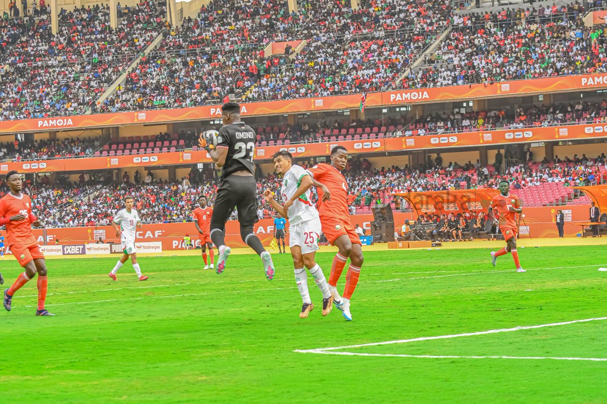 CAF has halted ticket sales for all matches at Kasarani, including next Sunday’s Kenya vs Zambia game, after safety breaches during the Morocco match.

Issues included a broken gate, entry of fans without tickets, overcrowding, media centre invasion, and tear gas use.

CAF is