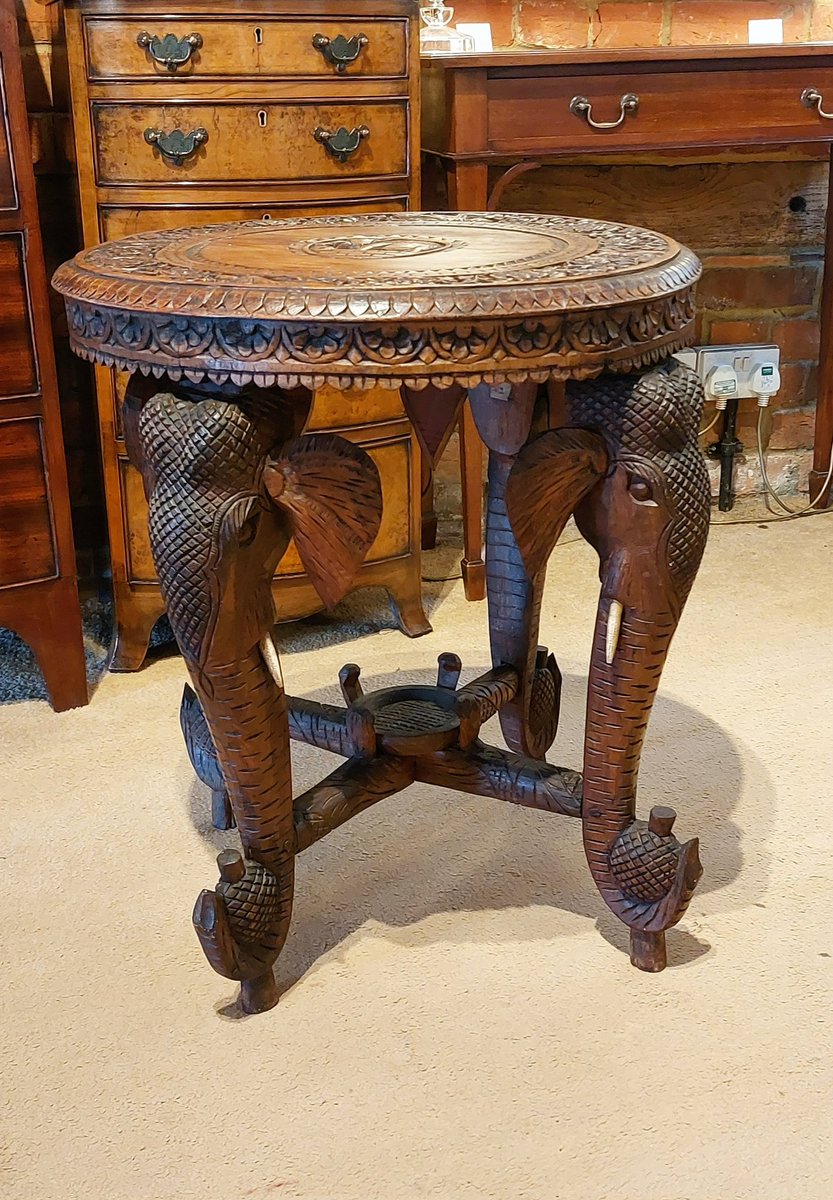 eversleybarn's tweet image. #castironstand #antiquechair #blackforeststools #elephanttable 
instagram.com/eversleybarnan…