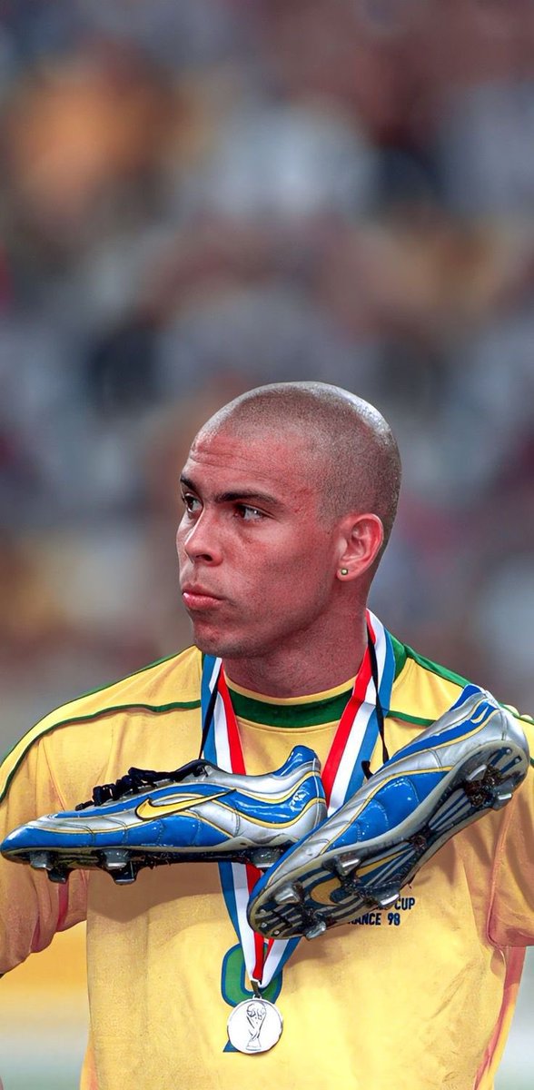 Football Pictures That Go Hard (@hardfootypix) on Twitter photo 