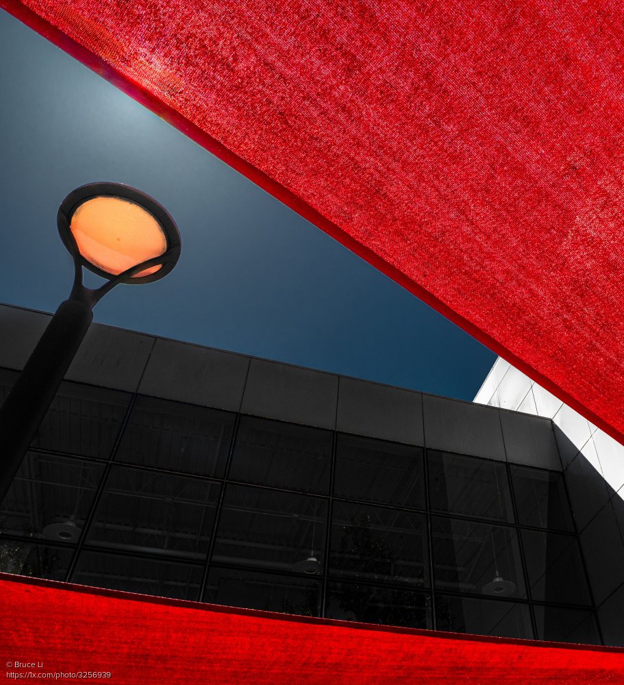 1x_com's tweet image. 'Canopy' by Bruce Li
1x.com/photo/3256939/… #abstractart #architecturephotography #fineart #facades #streetlamp