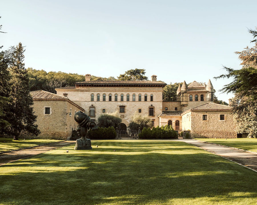 Bodegas que se convierten en platós cinematográficos diariodegastronomia.com/bodegas-se-con…