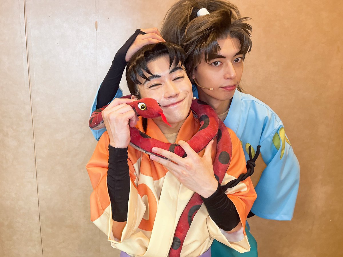 舞台忍たま乱太郎
全24公演、ご来場誠にありがとうございました！気持ちだけは全員で！キャストスタッフ全員でお届けできました！

本当にお客様に支えられて公演を終えることができました！
本当にありがとう！

そして、念願の後輩との共演、日々楽しかった！

ありがとう孫ちゃん🐍