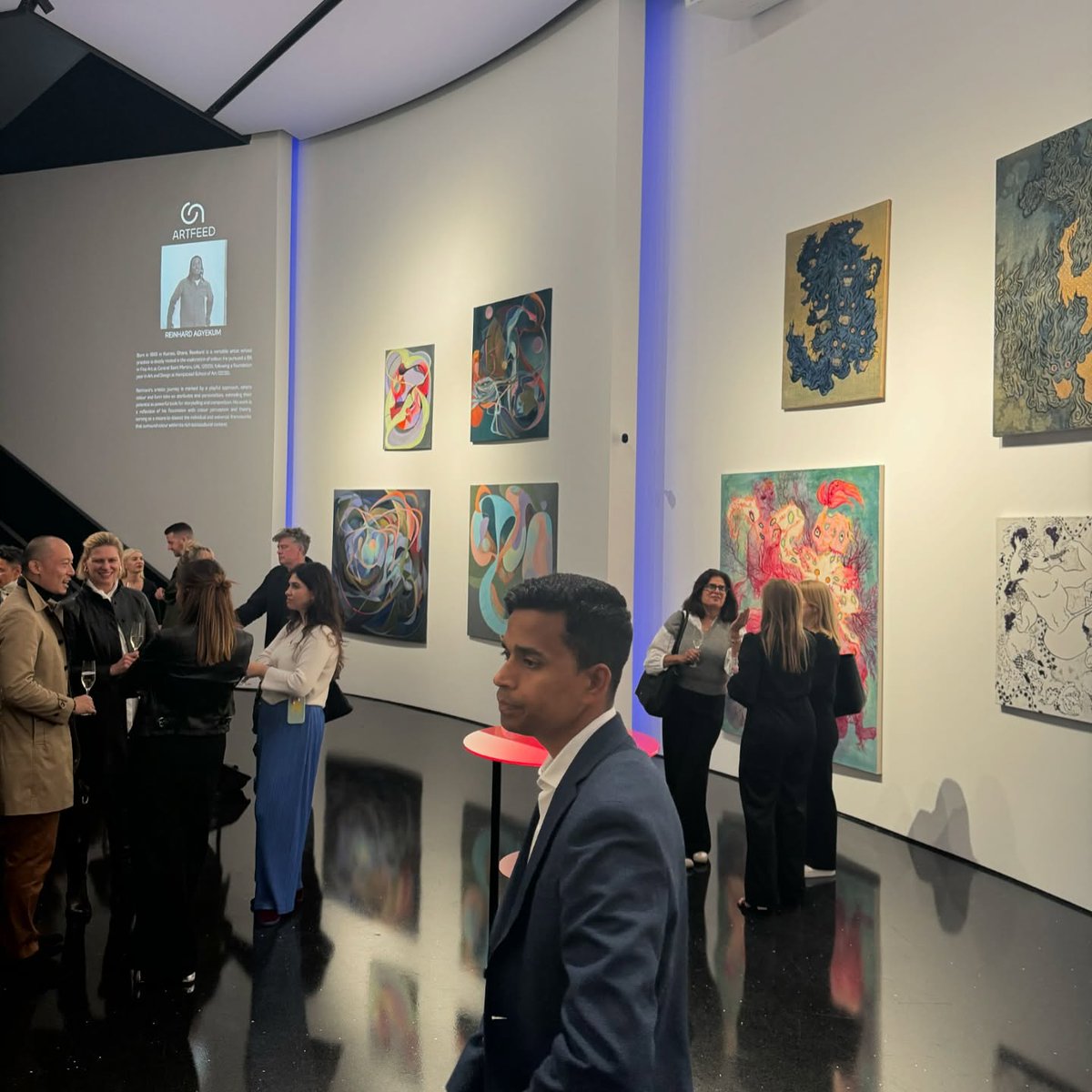 BloomCarolinee's tweet photo. Mission accomplished! The art event at London Hoxton showcased diverse styles from international artists, full of creativity and fresh ideas. A must visit for anyone passionate about art and innovation https://t.co/z2AOOx5o0Y