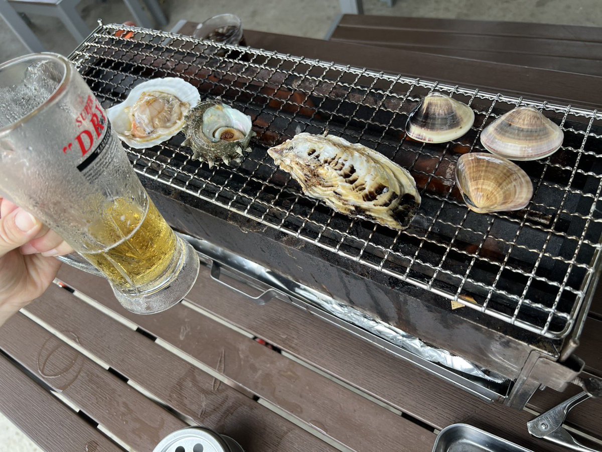 鴨川2日目🌊今日も風強っ
今日は海には入れたから良かった〜♡ムギちゃん初海で水掻き上手に出来てて可愛かった♡今日こそ花火上がりますように🎵