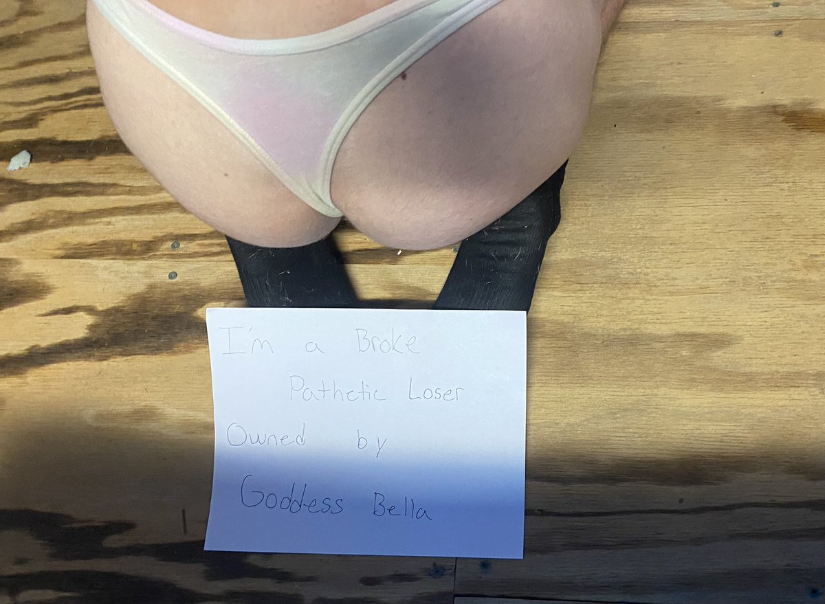 Bustybellaxox95's tweet photo. My pathetic broke loser sub can’t help but wear his shame on his sleeve (or panties). Owned, obedient, and utterly worthless without me. 👑💸 #OwnedByMe #MyBrokenSub #TotalControl #ObedientSlave #FeetOfPower #DommeLife #ServeAndObey #Brattyprincess https://t.co/j8vou2jLyW