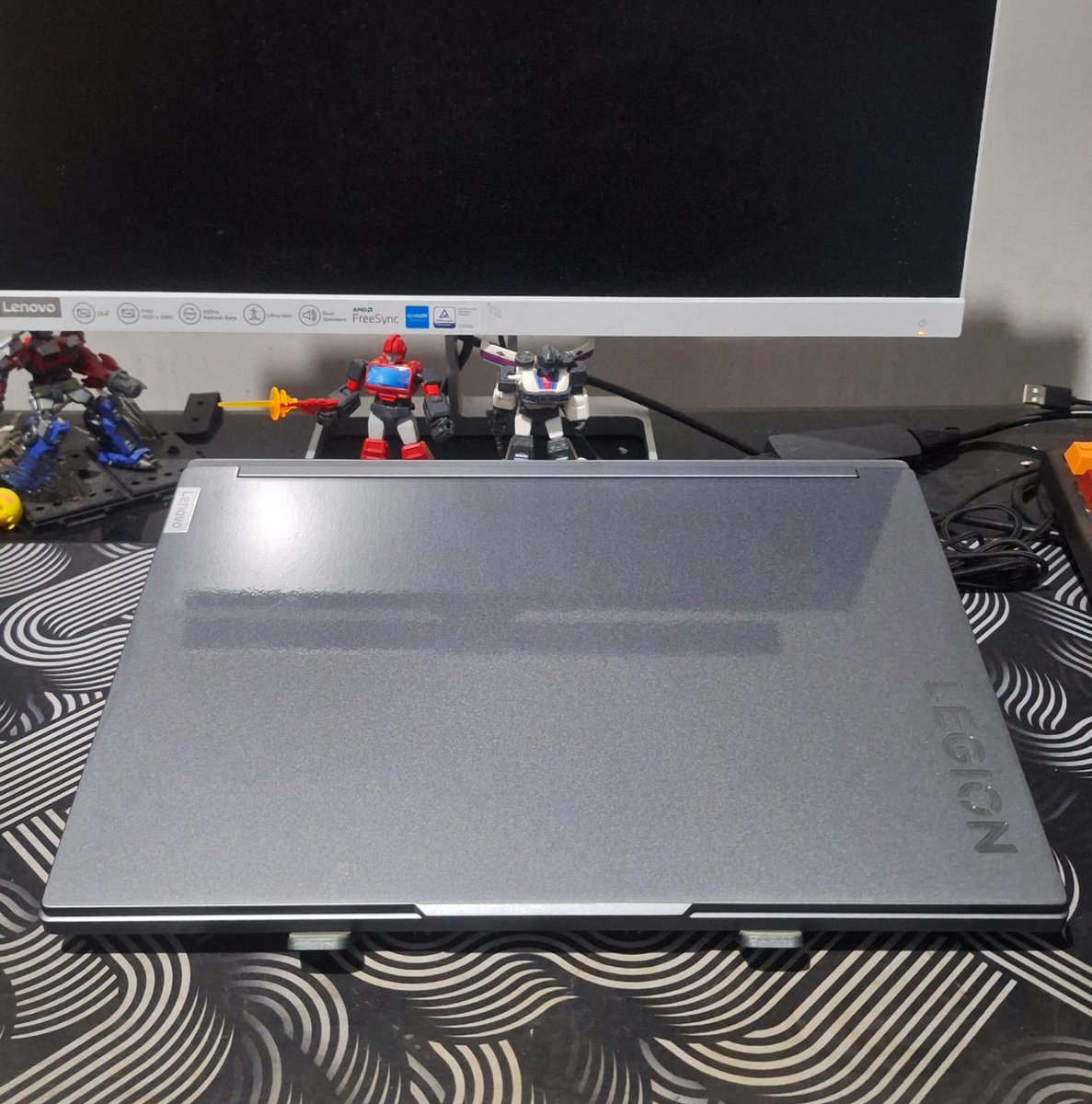 didepancangkir's tweet photo. Seri midrange yg peruntukannya untuk gaming dgn Ryzen 8000 yg sudah dijejali arsitektur Zen 4 dan AI plus sudah dual fan cooling sytem. Tapi kalo menurutku sih ini lebih cocok disebut laptop gaming midrange rasa high perform.
Legion Slim 5
21.499K Nego
WA 0895603773219
#TipJul https://t.co/pJnRLSQqao