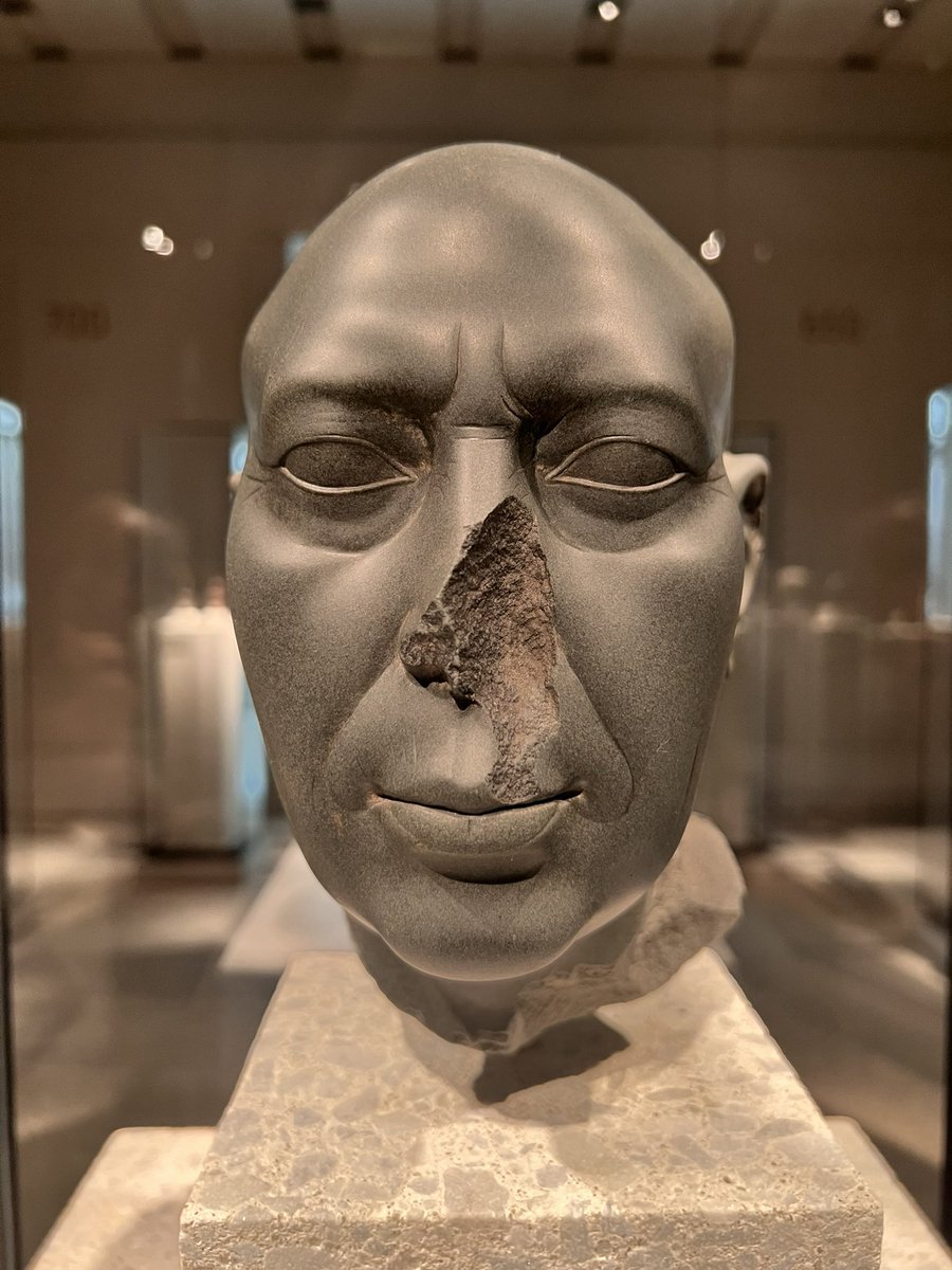 IbrahimMorganEG's tweet photo. The most #fascinating #piece of #sculpture ever the #green #head of an #ancient #Egyptian #priest
Who can believe this #flawless piece of #art is 2375 year old. 
From the #thirtiest  #dynasty.
https://t.co/lnY54PrMC4?

https://t.co/BmV9zNjJeL

https://t.co/YGr34lM4ol https://t.co/LqEd5Dq4eK