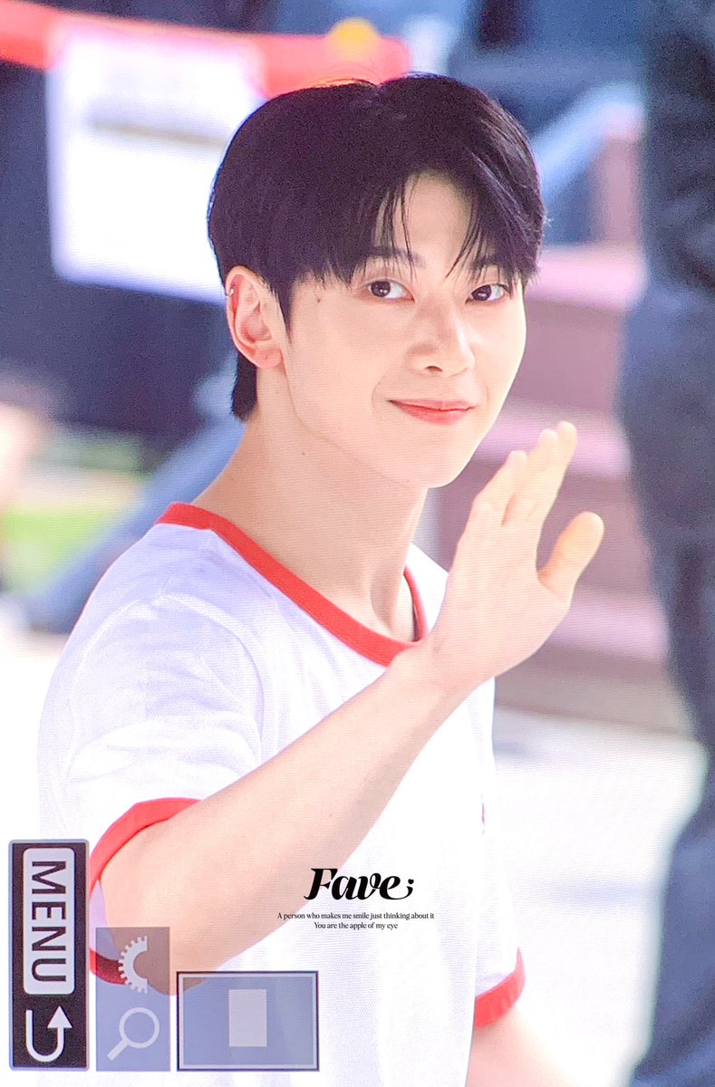 250811 반짝등장 ✨
#석매튜 #SEOKMATTHEW #ソクマシュー
#제로베이스원 #ZEROBASEONE #ZB1 #매빵