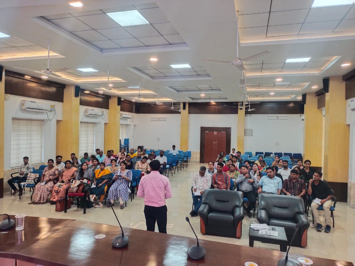 OSCPSODISHA's tweet image. &quot;Strengthening Care, Upholding Justice .&quot; 
OSCPS conducted a one-day orientation for CCI Superintendents on care and support for child victims under Sections 4 &amp;amp; 6 of the POCSO Act, 2012.            

#POCSOAct #ChildProtection
 #CCIs #OdishaCares
#OSCPS #WCDOdisha