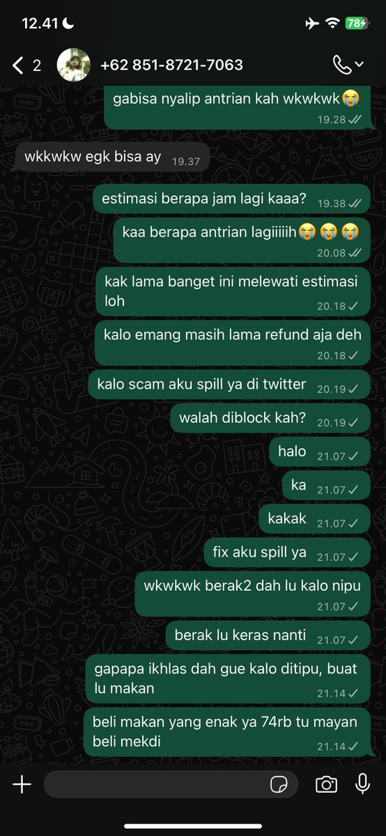 HELP RT‼️ SCAMMER ROBUX ‼️

guys hati2 yaa penipu robux nomor wa dan dananya +62 851-8721-7063 085187217063 !!!!!
nama twtnya ziva tapi usnnya aku gatau lupaa..

t. roblox penipu scammer #zonajajan #zonauang