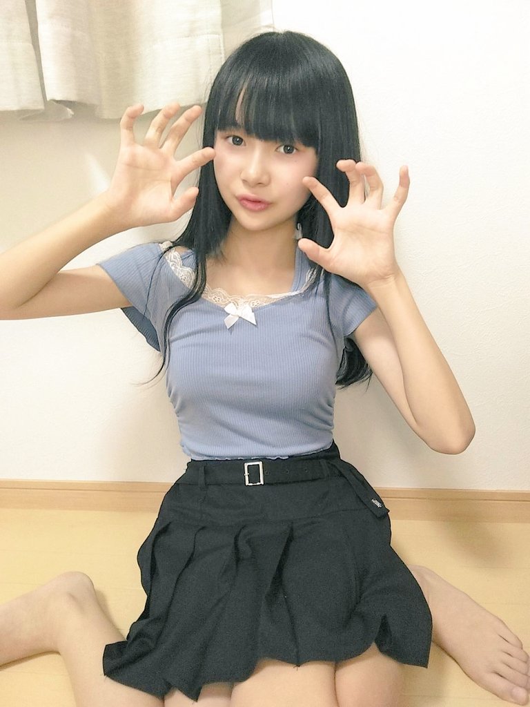 こんにちニャン🐈‍⬛👘 🚪|ω・)وﾞ ㌧㌧ฅ( ˙꒳​˙ ฅ)ﾆｬー💕 🐱ゆずニャン