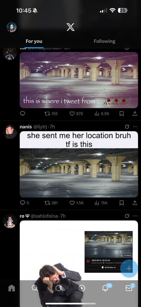 black polish tweet media
