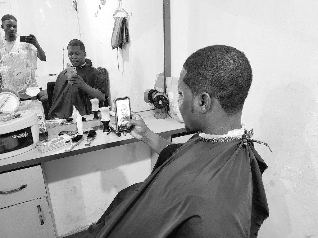 Kola_Emmanuel01's tweet photo. ✨ Transform Your Vibe at Doxa Unisex Salon! ✨
💇♀️ Stunning Haircuts | 💅 Flawless Nails | 👂 Trendy Piercings | Females making
📍 Noforija, opp. Town Hall, beside LASUED
📞 Call/WhatsApp: 08154452230 or 07049105327
💥 Book today for a bold new you!
#DoxaSalon #SlayYourWay https://t.co/0f8ChZFsfX