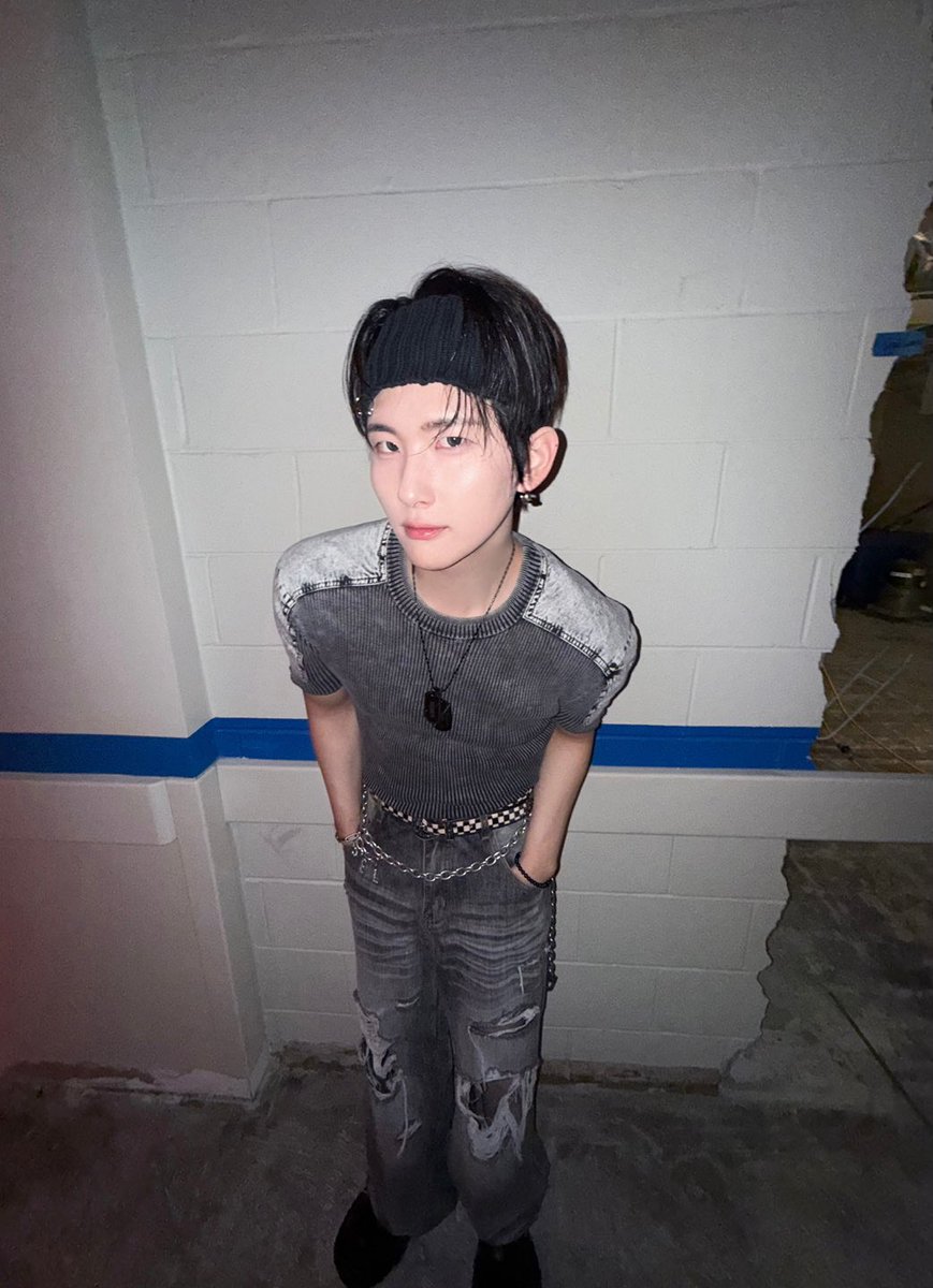 CRAVITY_twt's tweet image. Canada에 출몰한 인간화분🌱
#우빈 #KEXPO2025 #KEXPOCANADA