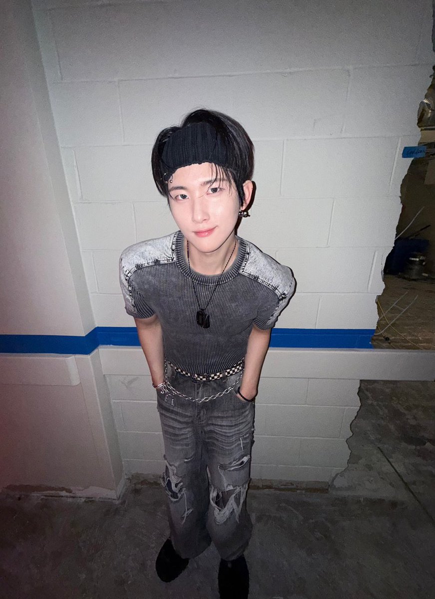 CRAVITY_twt's tweet image. Canada에 출몰한 인간화분🌱
#우빈 #KEXPO2025 #KEXPOCANADA