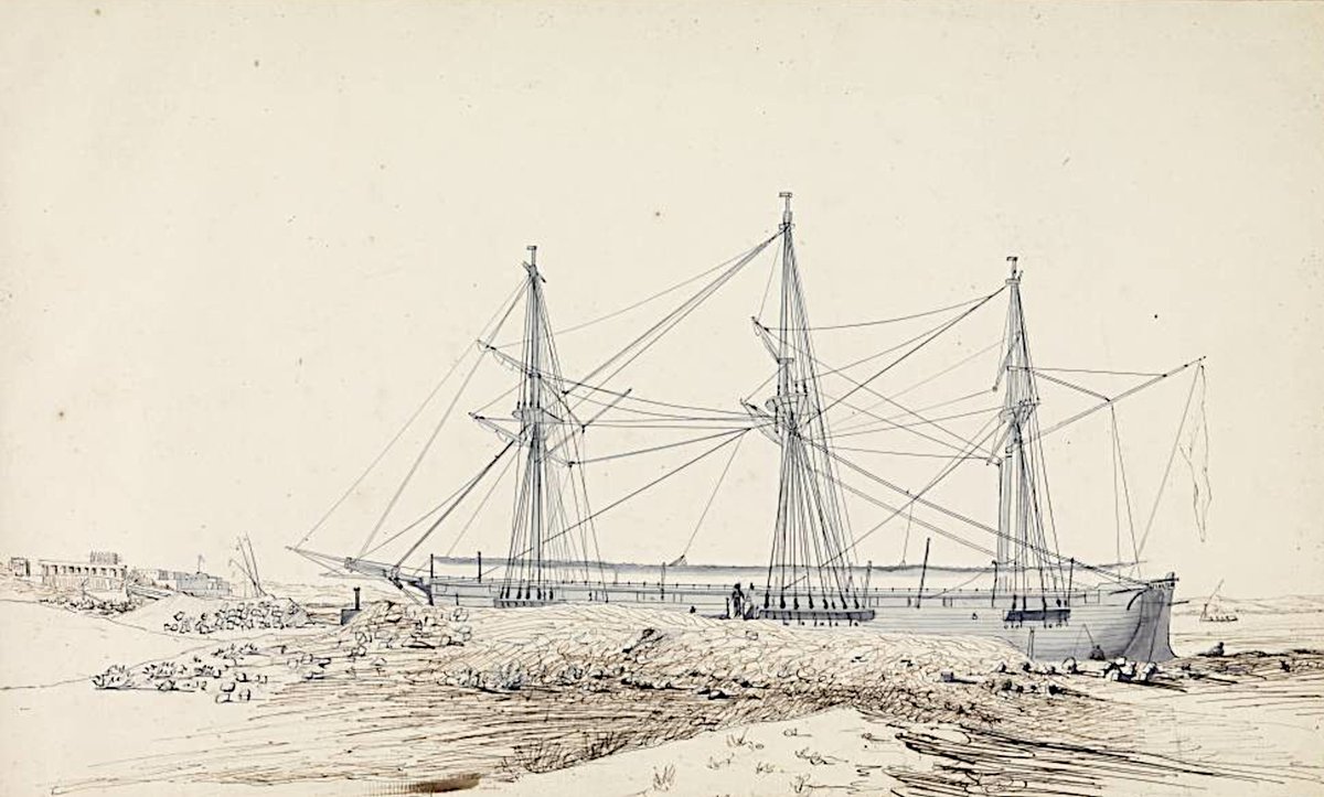 Le 14 août 1831, 4 mois après son appareillage de Toulon, le LUXOR commandé par le lieutenant de vaisseau DE VERMINAC SAINT-MAUR arrive devant le village du même nom. Cette allège fut réalisée dans l'unique but de transporter l'obélisque offerte à la France par le pacha d'Egypte.