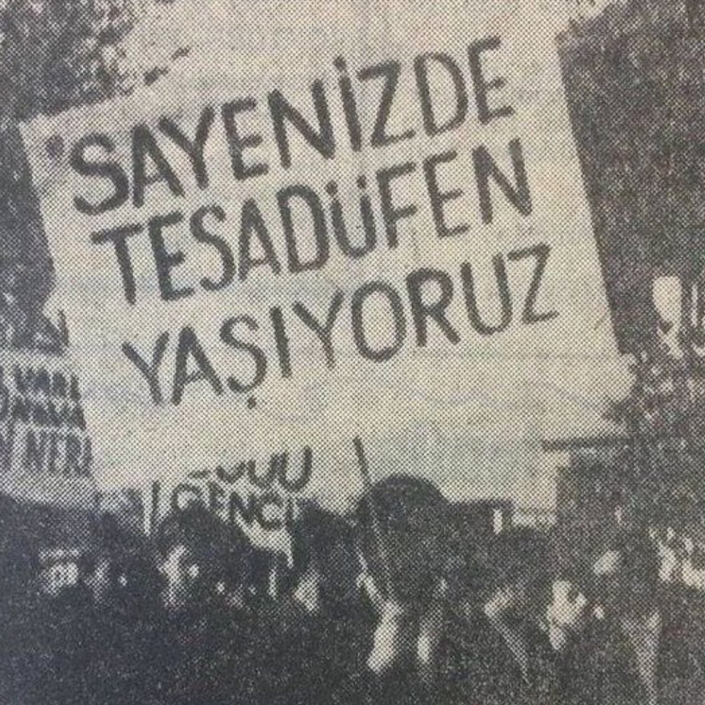 hulya_eyl's tweet image. 6.1 deprem de yıkılan 16 bina, 1 tane can kaybı ve 29 tane yaralı var!!

İnşaat mühendisleri, mimarları sahte diplomalı olan bir ülkede cidden tesadüfen yaşıyoruz!

#sallandık
#deprem #Afat