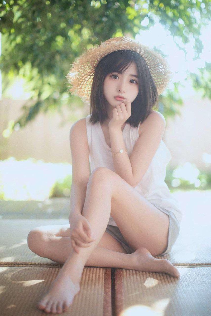 低烧女孩 tweet media