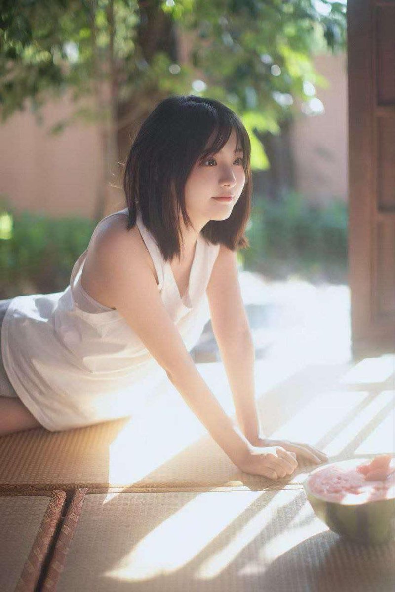 低烧女孩 tweet media