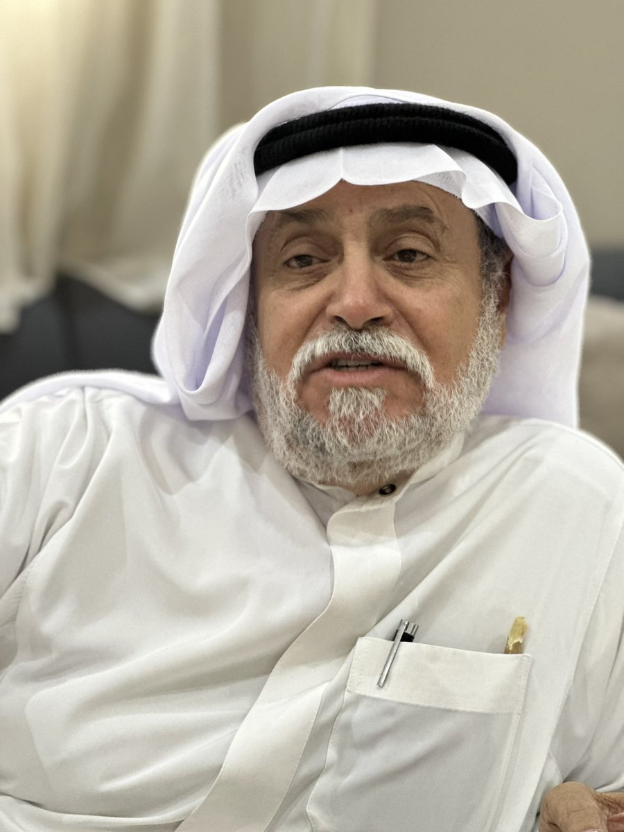 AlzunidiApiarie's tweet photo. شرفت أنا والأستاذ / عبدالرحمن الحمدان بزيارة ابن العم/ طلال محمد عبدالعزيز راشد الزنيدي في منزله العامر بمدينة تبوك وقد أخجلنا بكرمه وحفاوته 
وفقه الله لكل خير وأصلح له النية والذرية https://t.co/P9yG6LFvJY