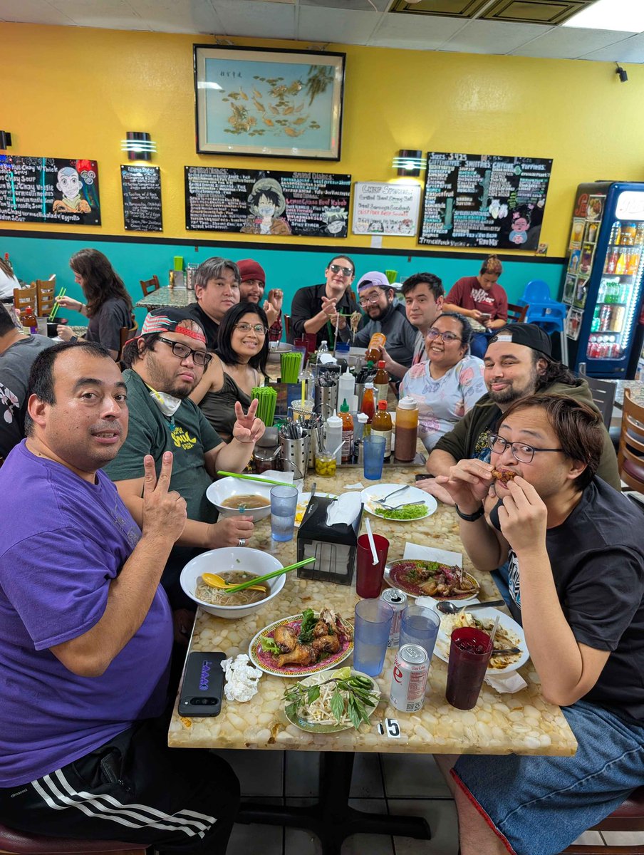 KEAngeal's tweet photo. Bay Area Fam always good hangs. 🖤 https://t.co/DzYeq4oSBI