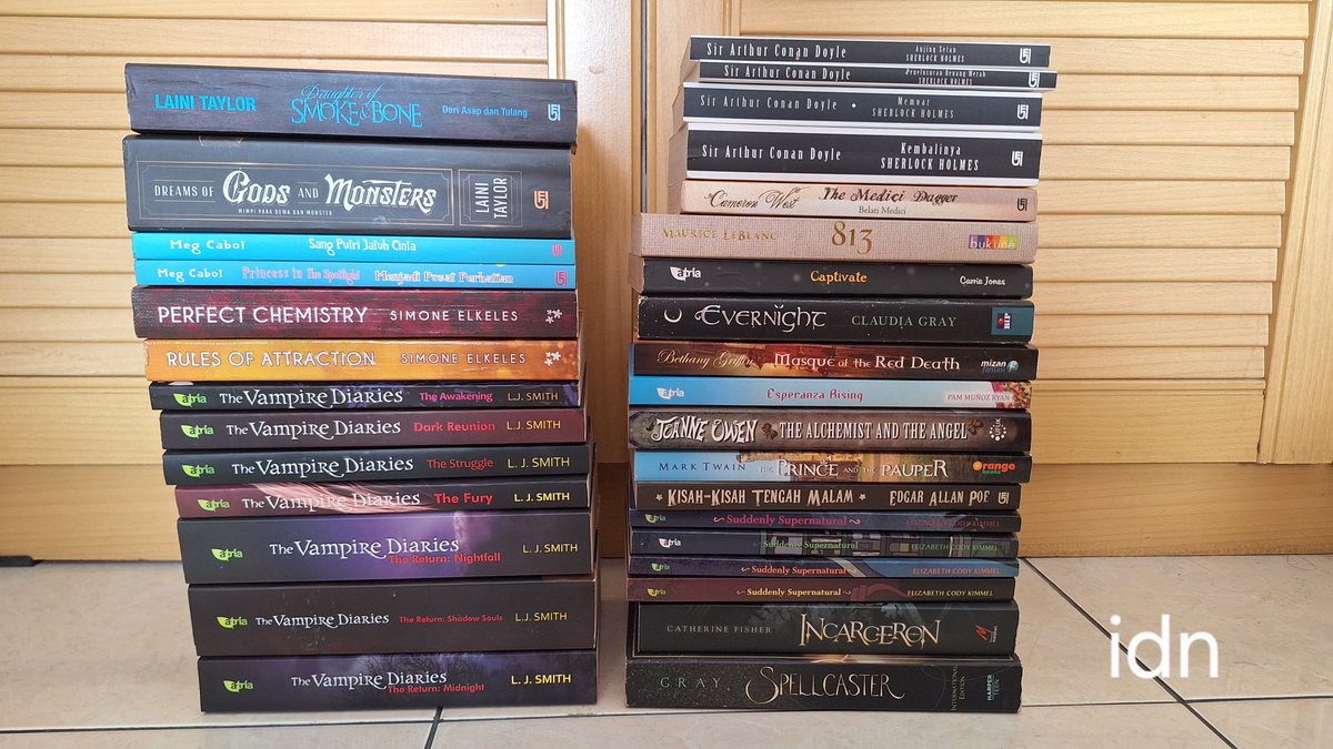 FLASH DECLUTTER: ✨️pay as you wish books✨️

eng books min 50k
idn books min 10k

All books ori &amp; in good condition, bisa dm untuk minta foto buku spesifik/nego/bundle/dll

Dom bogor, free ongkir jawa for purchase 80k+

wts wtb sell buy buku novel murah