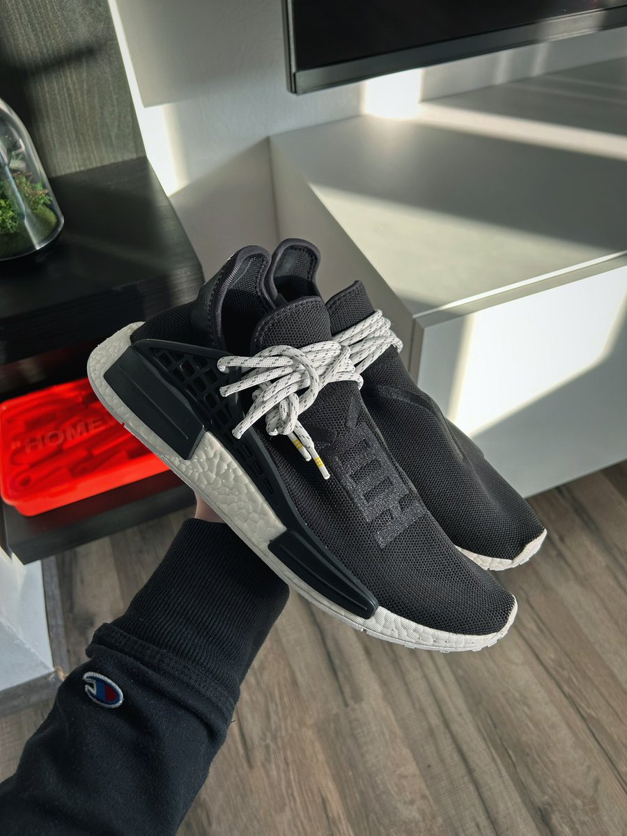 👨🏼🍳 🍔,🍝 and 👟 tweet media