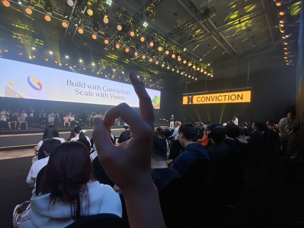 OWNxyz's tweet photo. Guess where $OWN went last weekend? 👀

Inspired by #OwnWhatMatters from @BuildOnViction, events like @Convictionvn are exactly what we need to spread the $OWN spirit
As @LeHuuQuangVinh said, “Build with Conviction, Scale with Vision.” And remember, $OWN is a quiet Conviction.

#OWN #OwnWhatMatters