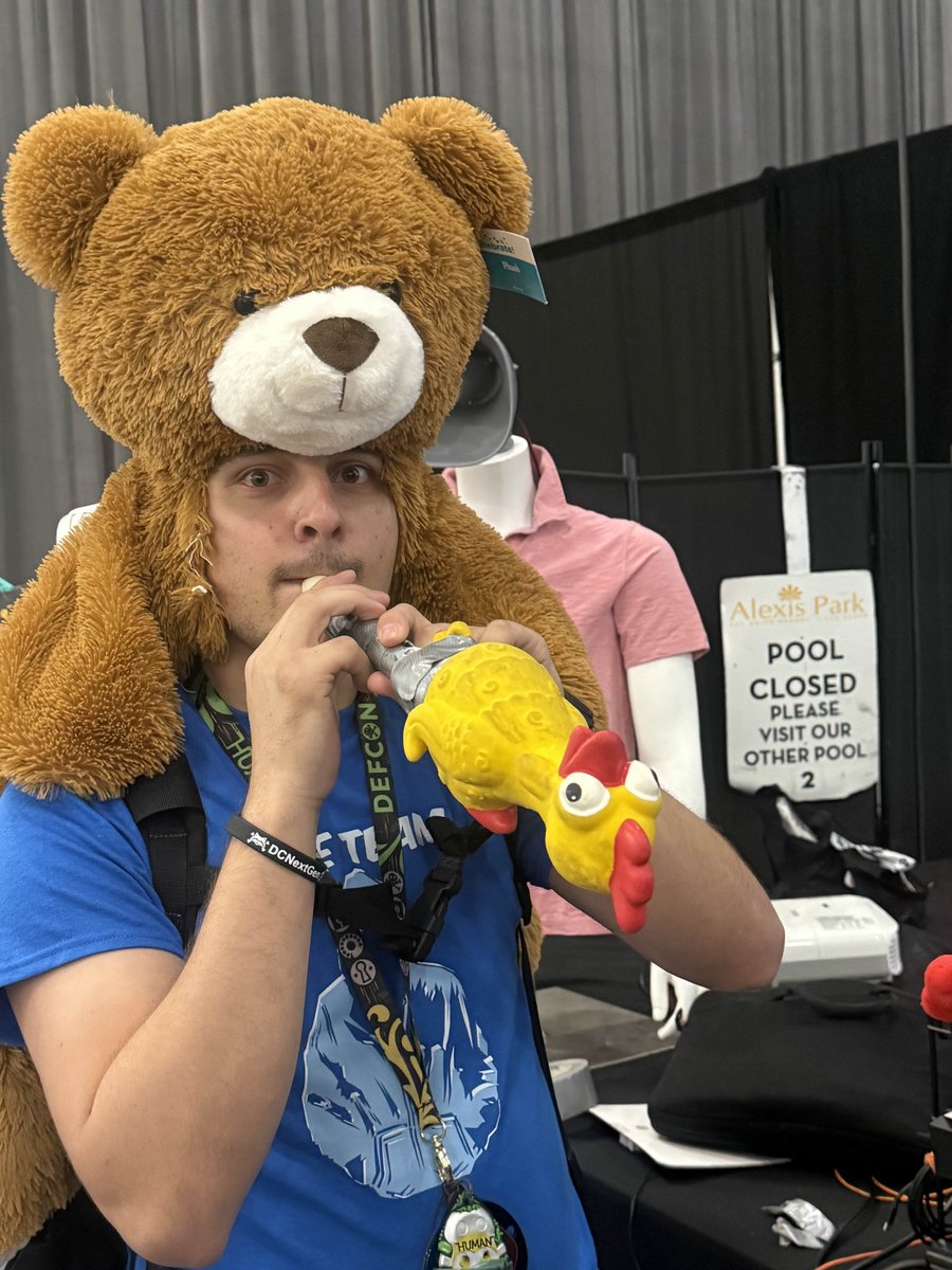 BluP3gu1n's tweet photo. It was another amazing hacker summer camp! I’m so happy to see old friends, meet new ones and have a bit of fun #defcon33 #defcon https://t.co/8qw2ijCs6v